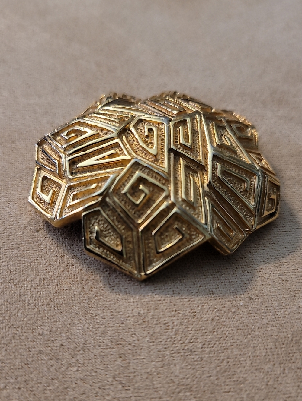 Brooch Vintage Signed Coro Brutalist Puffy Geometric Gold